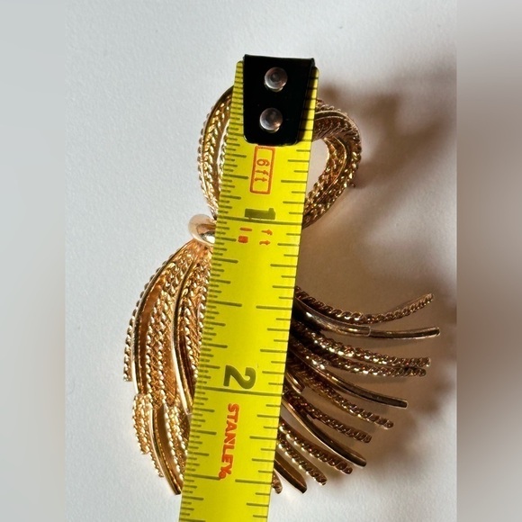 Vintage Monet Brooch Gold Tone Large Statement Abstract Wheat Motif 0559 P - Picture 5 of 9